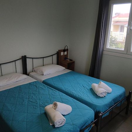 Feeloxenia Corfu Apartments Acharavi  Dış mekan fotoğraf