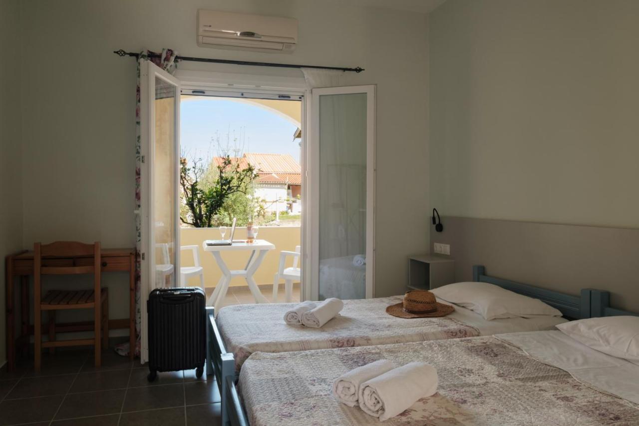 Feeloxenia Corfu Apartments Acharavi  Dış mekan fotoğraf