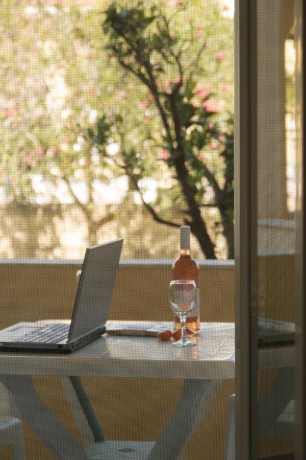 Feeloxenia Corfu Apartments Acharavi  Dış mekan fotoğraf