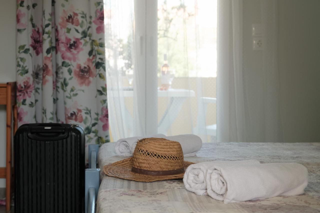 Feeloxenia Corfu Apartments Acharavi  Dış mekan fotoğraf