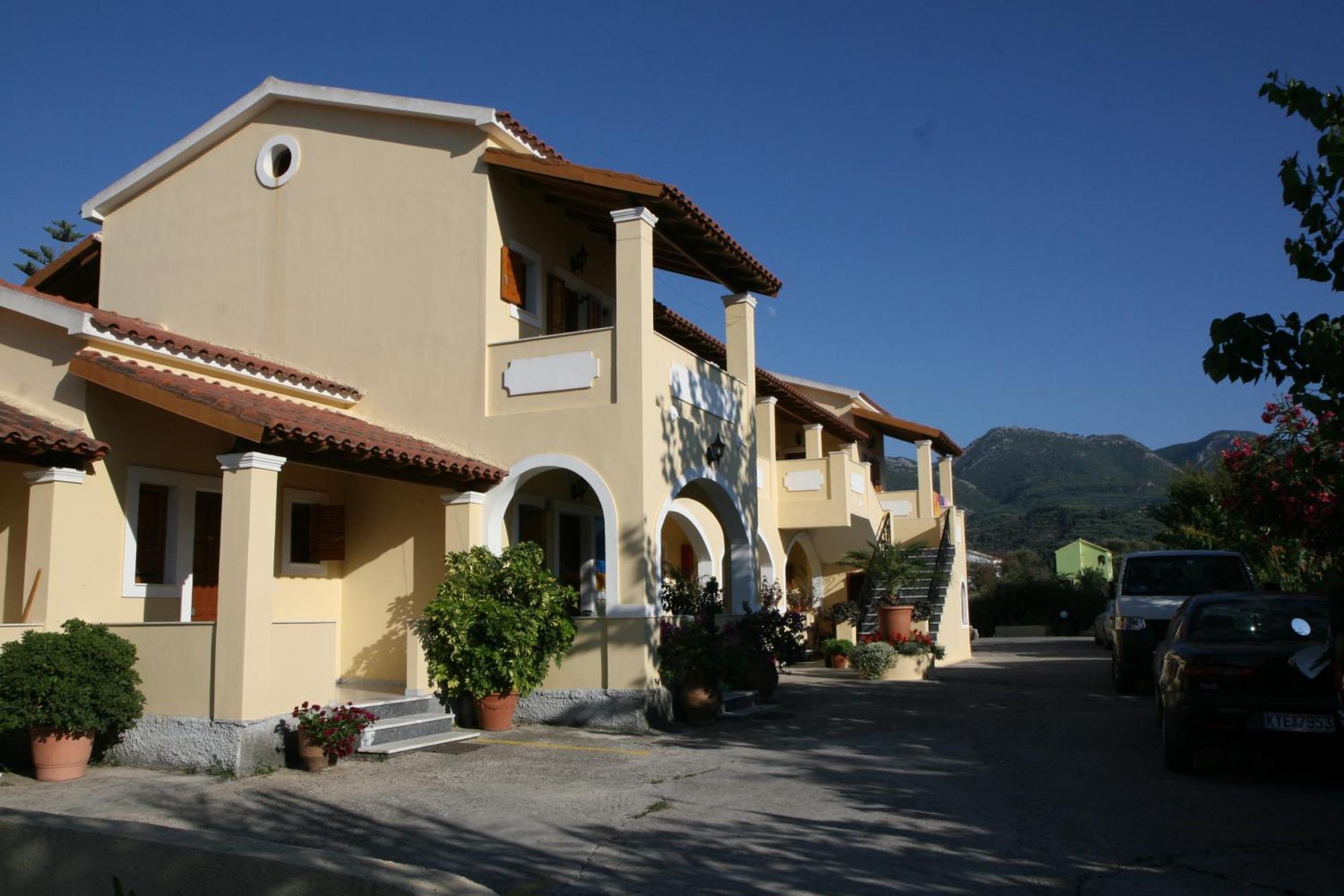 Feeloxenia Corfu Apartments Acharavi  Dış mekan fotoğraf