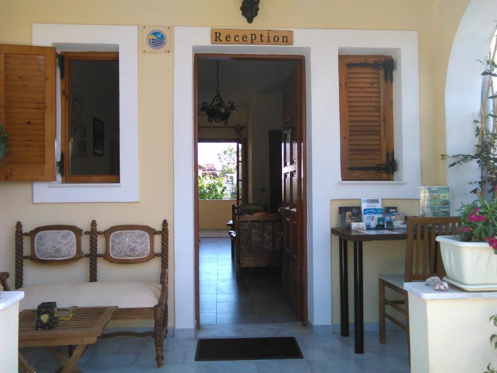 Feeloxenia Corfu Apartments Acharavi  Dış mekan fotoğraf
